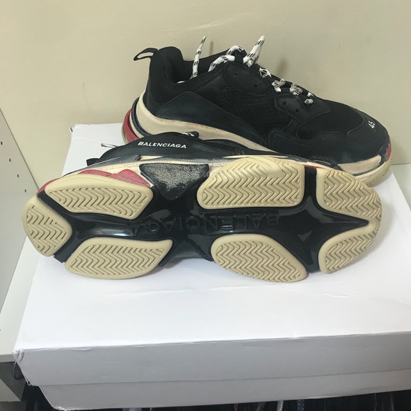 Balenciaga Triple S OG Size 12 / 45 EU - Picture 3 of 5